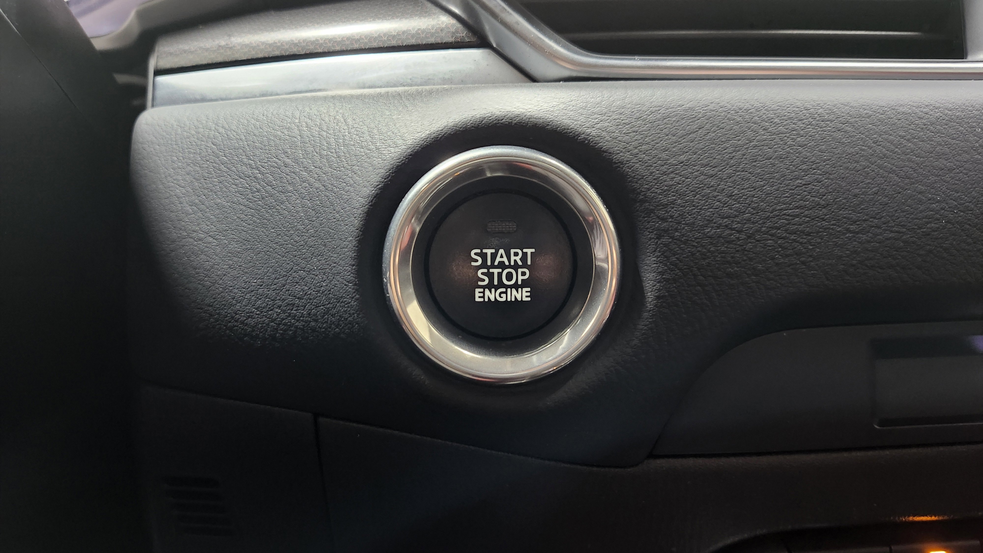 Used 2024 MAZDA CX-5 Carbon Edition image 8