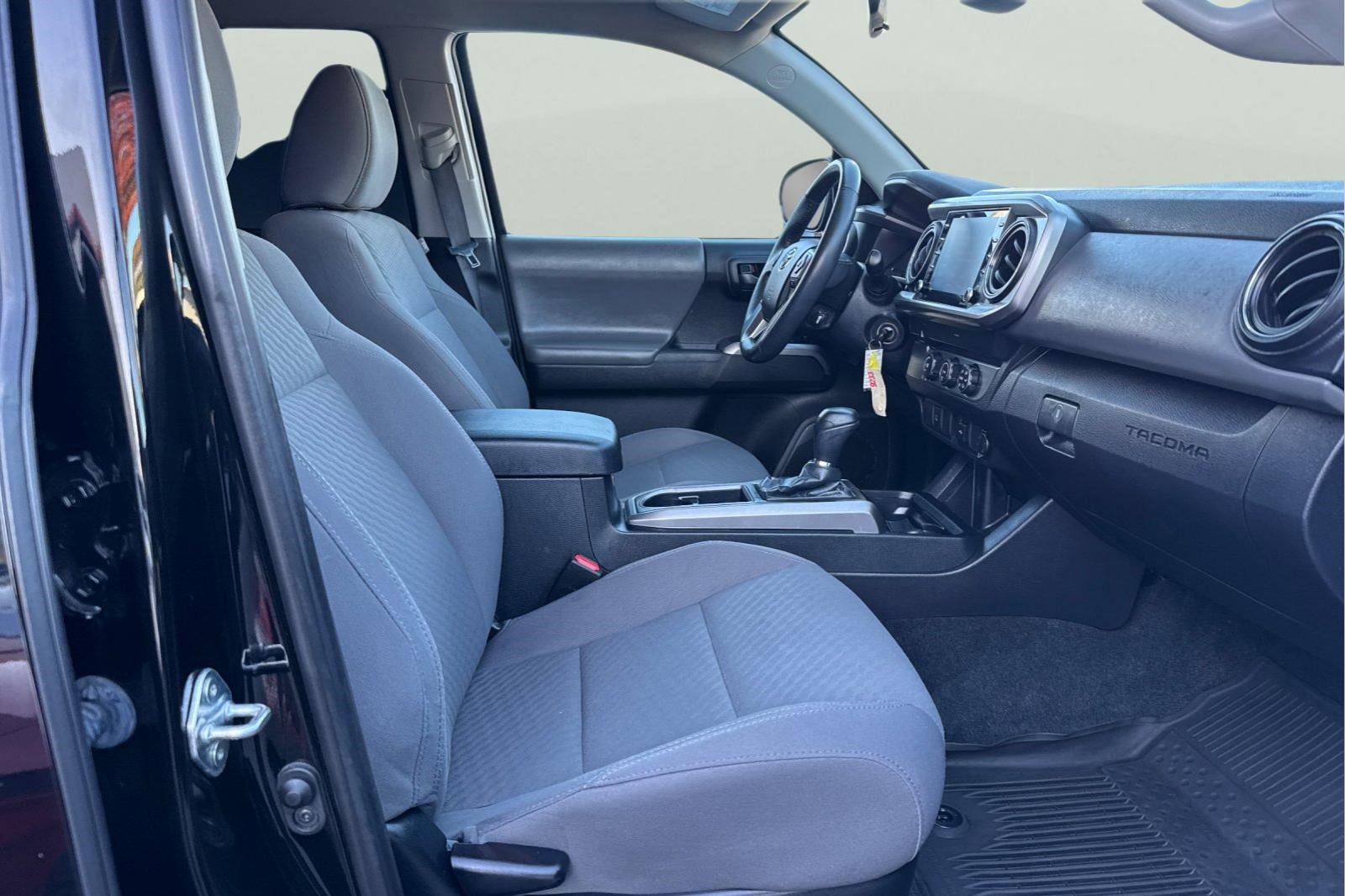 Certified 2021 Toyota Tacoma SR5 image 20