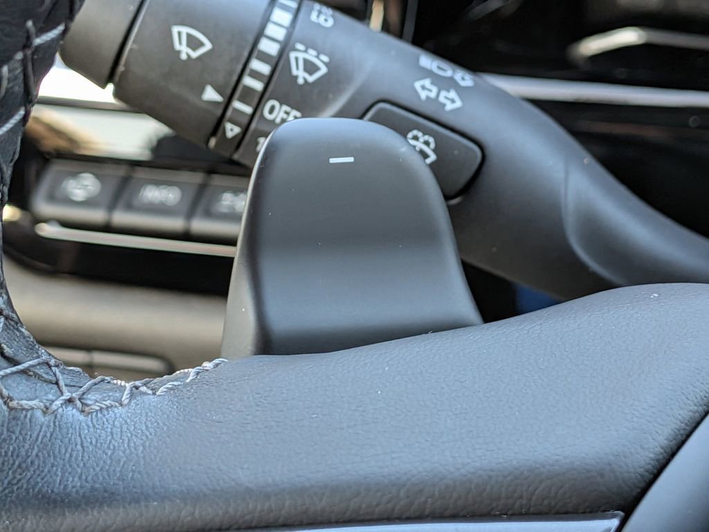 Used 2025 Chevrolet Silverado 1500 High Country w/ Technology Package image 31