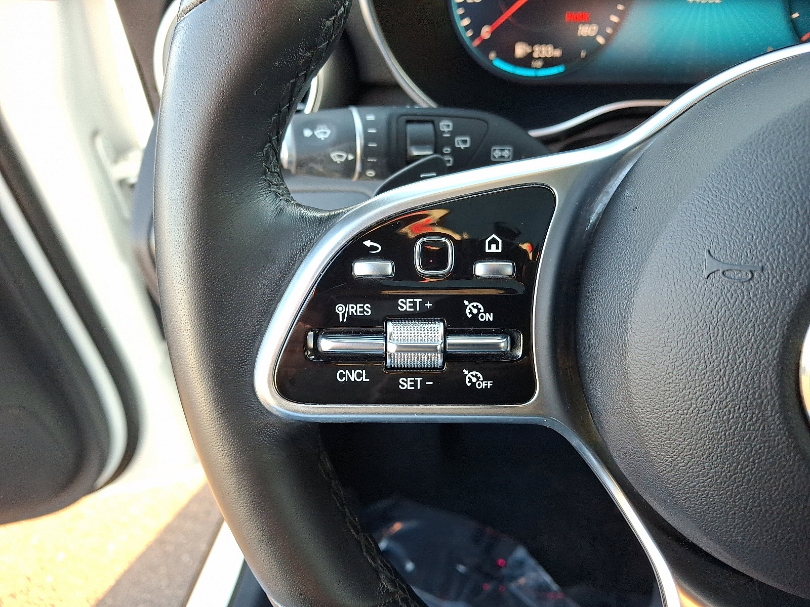 Certified 2022 Mercedes-Benz GLC 300 4MATIC image 22