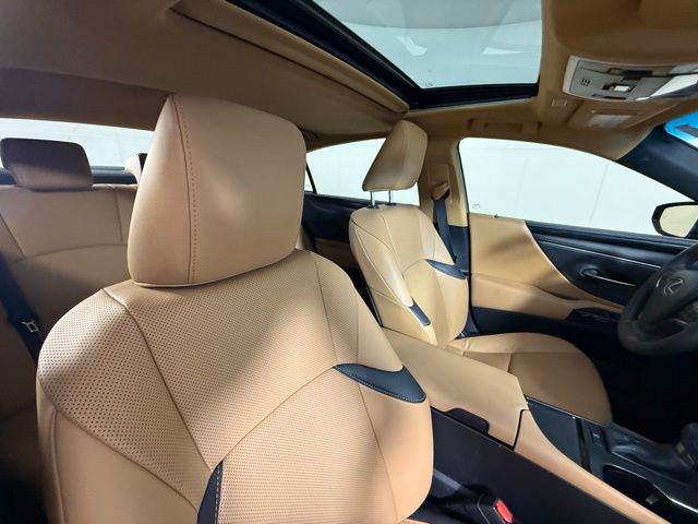 Used 2023 Lexus ES 350 w/ Accessory Package (Z2) FWD image 36