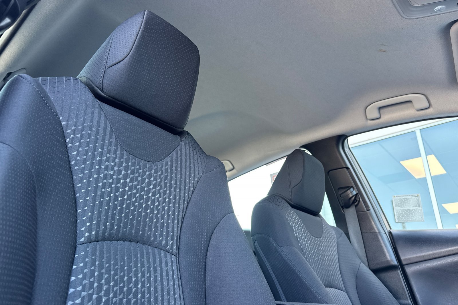 Certified 2018 Toyota Prius Prime Plus FWD image 19