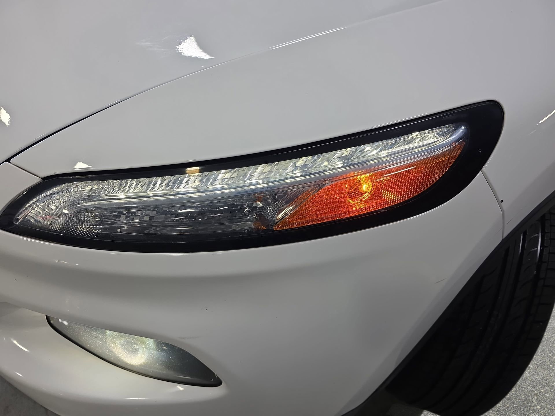 Used 2017 Jeep Cherokee Latitude w/ Cold Weather Group image 28