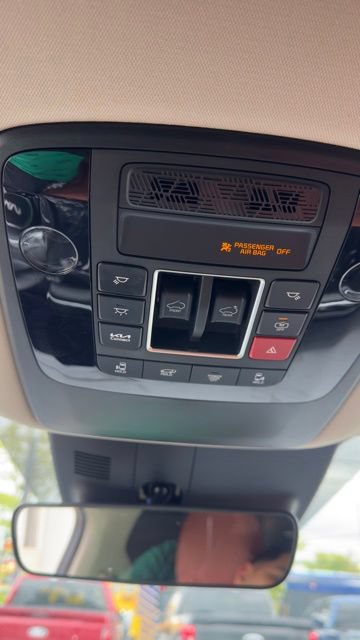 Used 2026 Kia Carnival SX FWD image 15