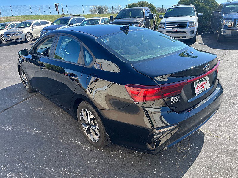 Used 2020 Kia Forte LXS FWD image 6