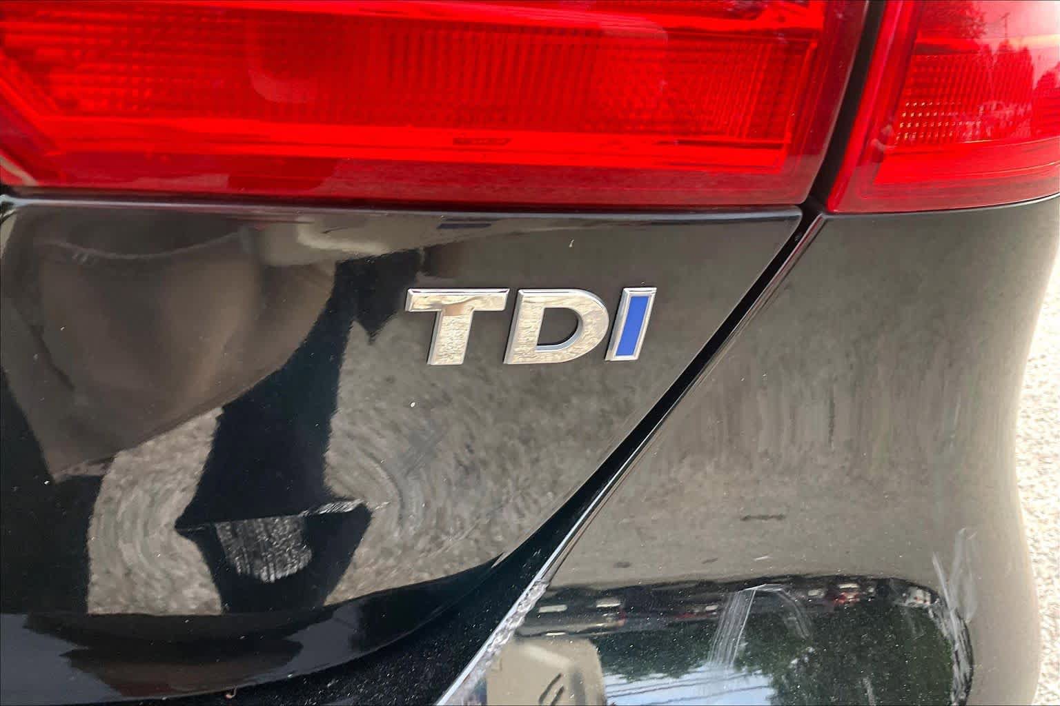 Used 2014 Volkswagen Jetta TDI FWD image 10
