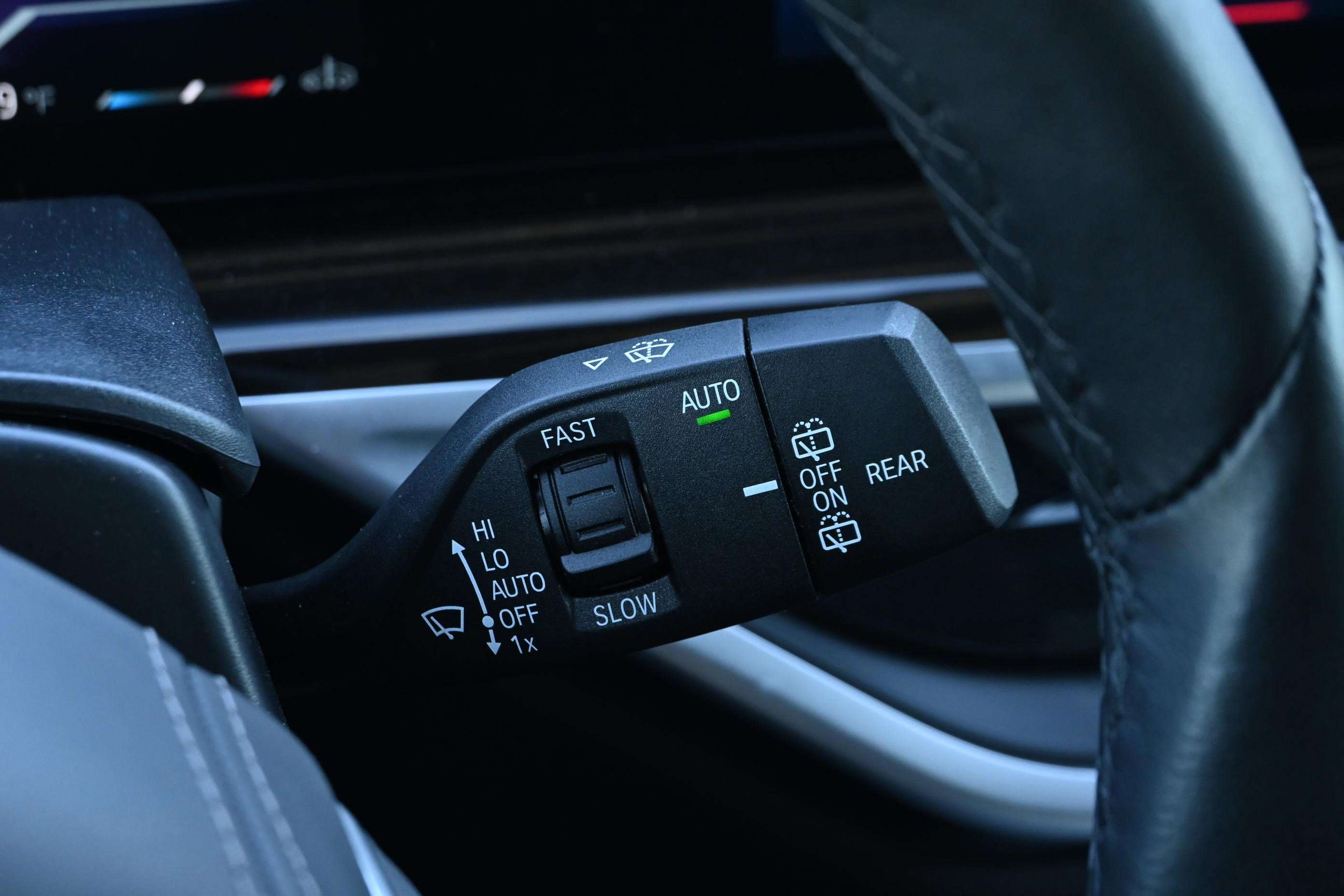 Certified 2025 BMW X5 xDrive40i image 36