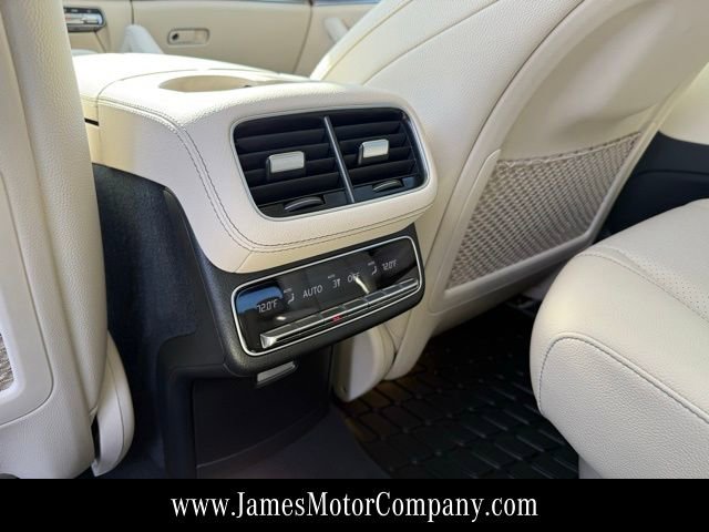Certified 2026 Mercedes-Benz GLS 450 4MATIC image 19