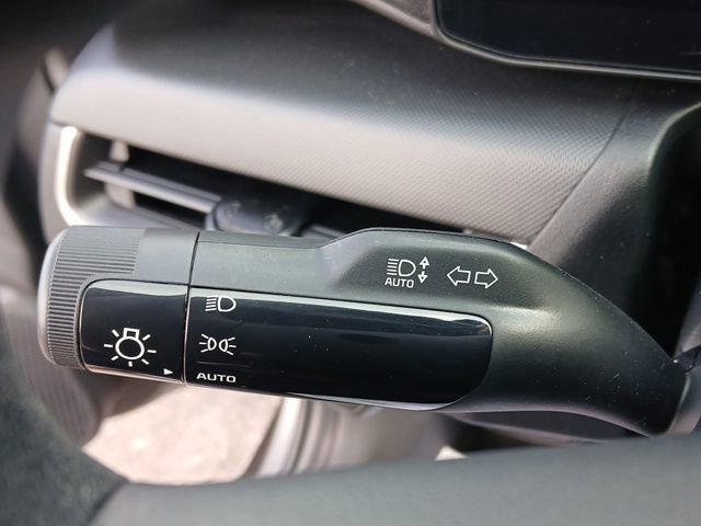 Used 2025 Kia K4 FWD image 16