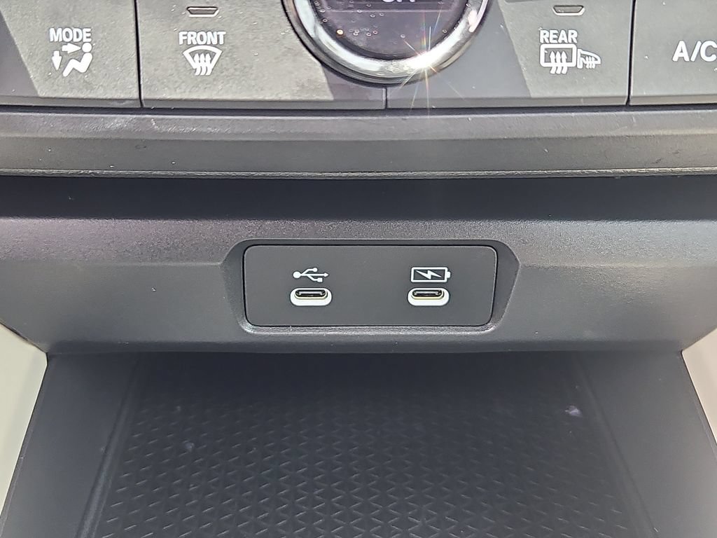 Certified 2023 Honda Accord EX image 17