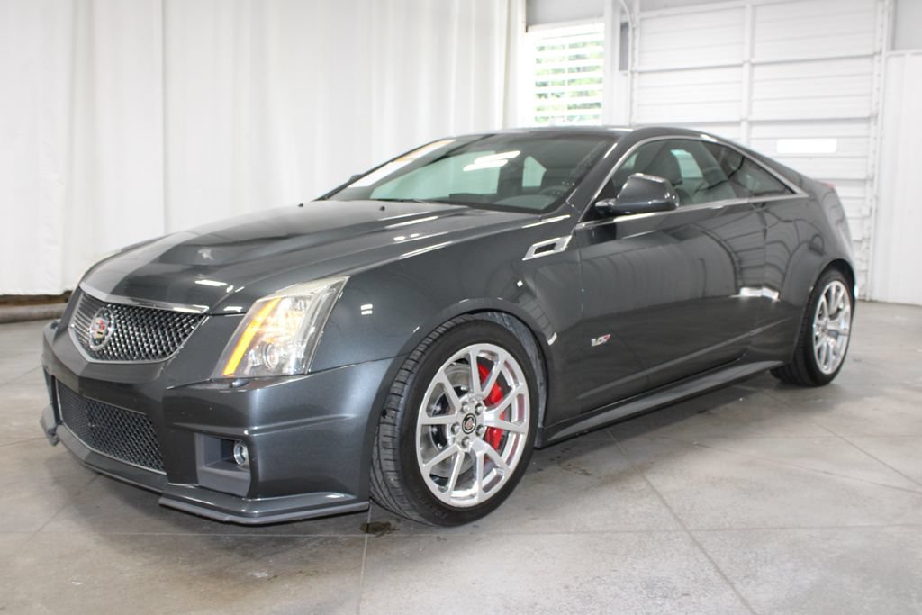 Used 2015 Cadillac CTS V RWD image 4