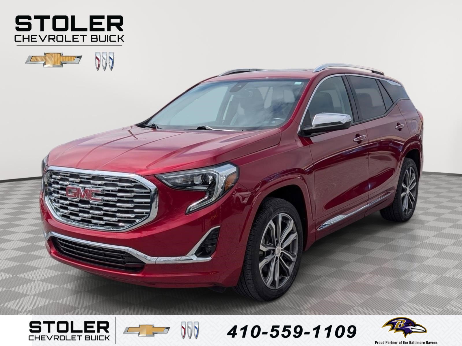 Used 2018 GMC Terrain Denali w/ Comfort Package AWD/4WD image 1