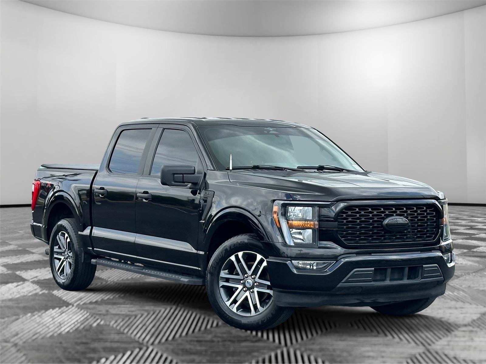 Used 2023 Ford F150 XL w/ STX Appearance Package RWD video 1