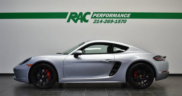 Used 2018 Porsche 718 Cayman S RWD image 2