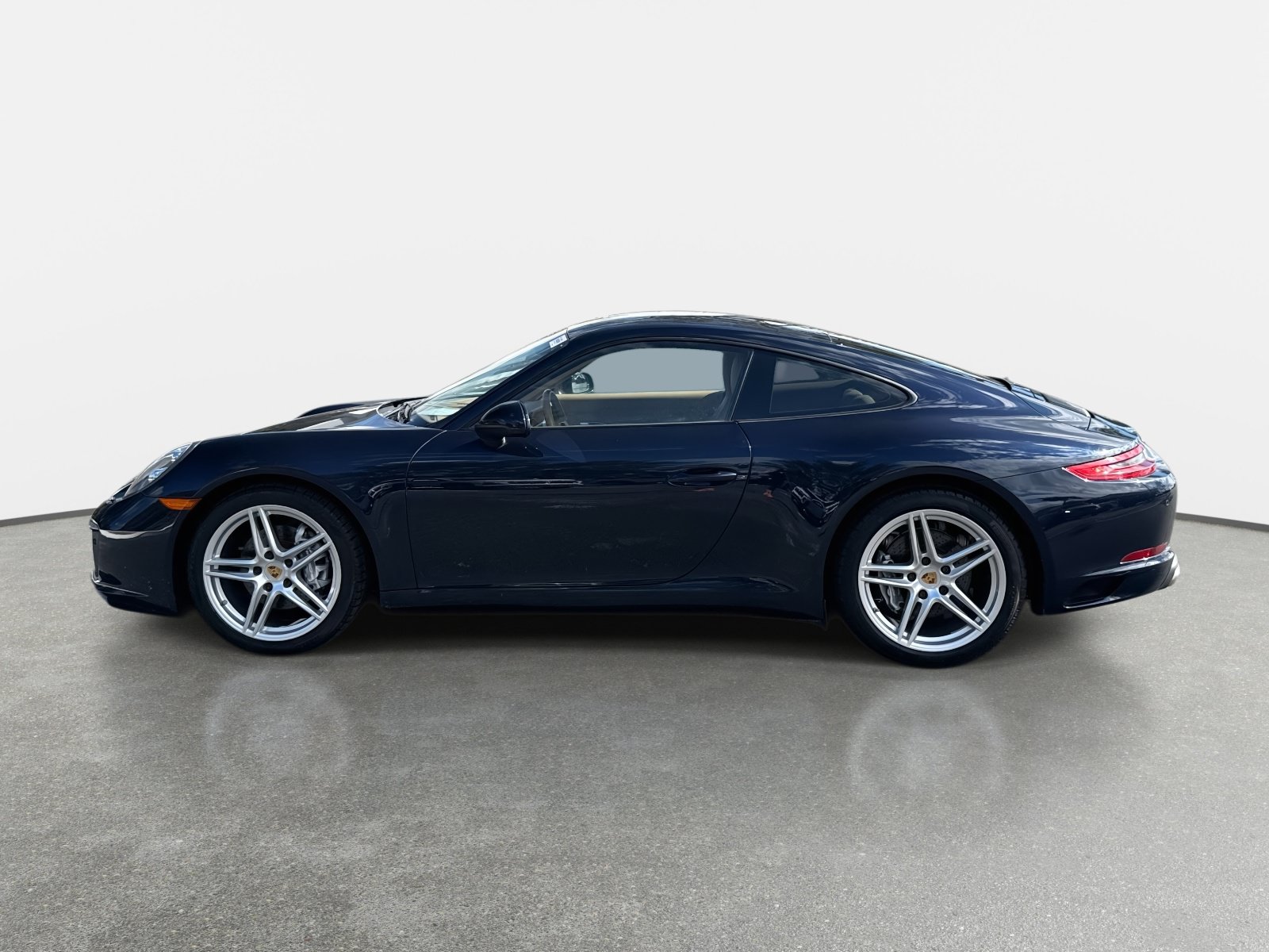 Used 2017 Porsche 911 Carrera 4 AWD/4WD image 6
