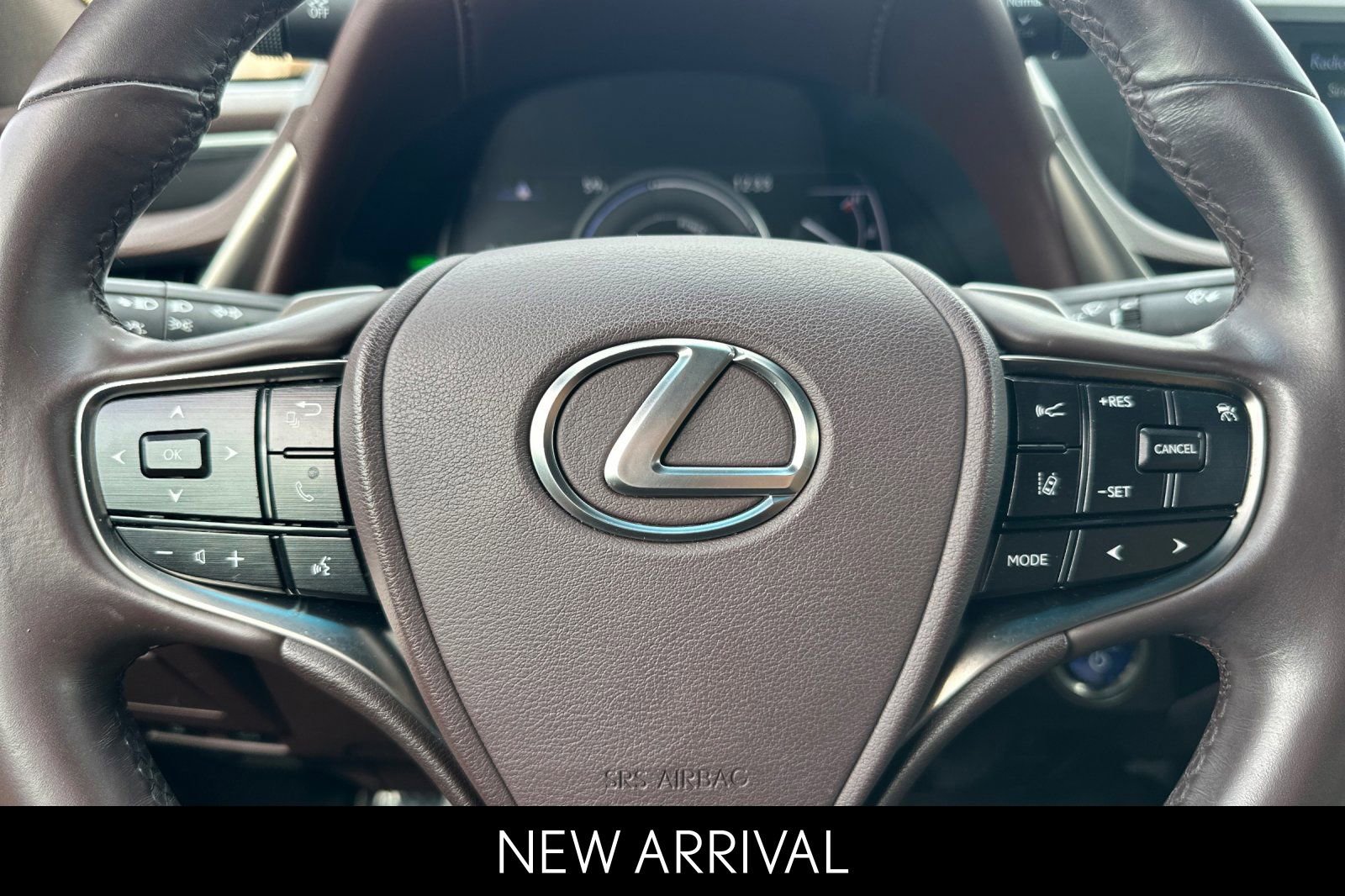 Certified 2021 Lexus ES 300h image 26