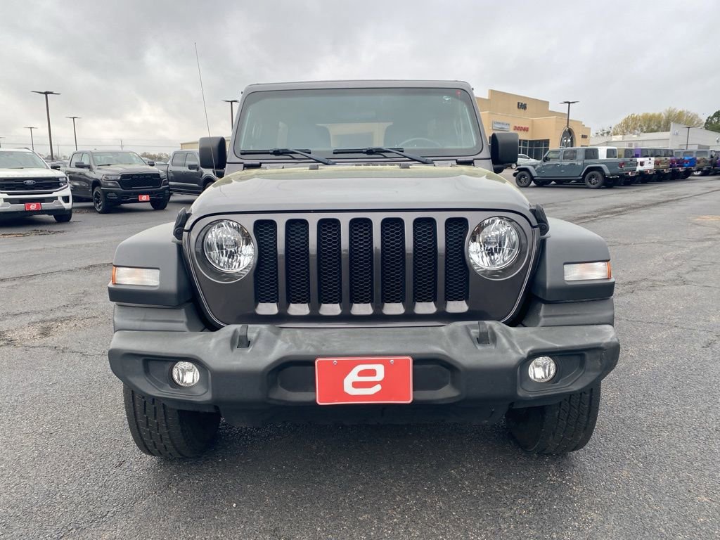 Used 2022 Jeep Wrangler Unlimited Sport image 2