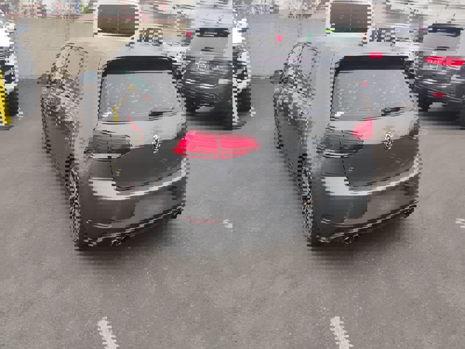 Used 2018 Volkswagen Golf R 4-Door image 3