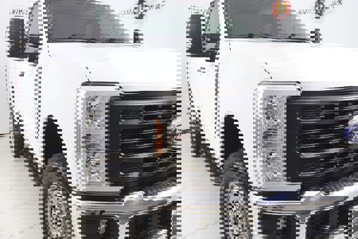 Used 2024 Ford F250 XL w/ XL Driver Assist Package image 14