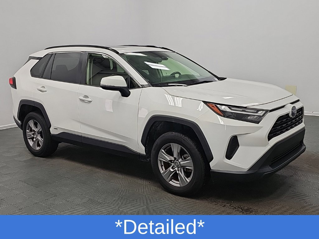 Used 2023 Toyota RAV4 XLE w/ Convenience Package AWD/4WD image 2