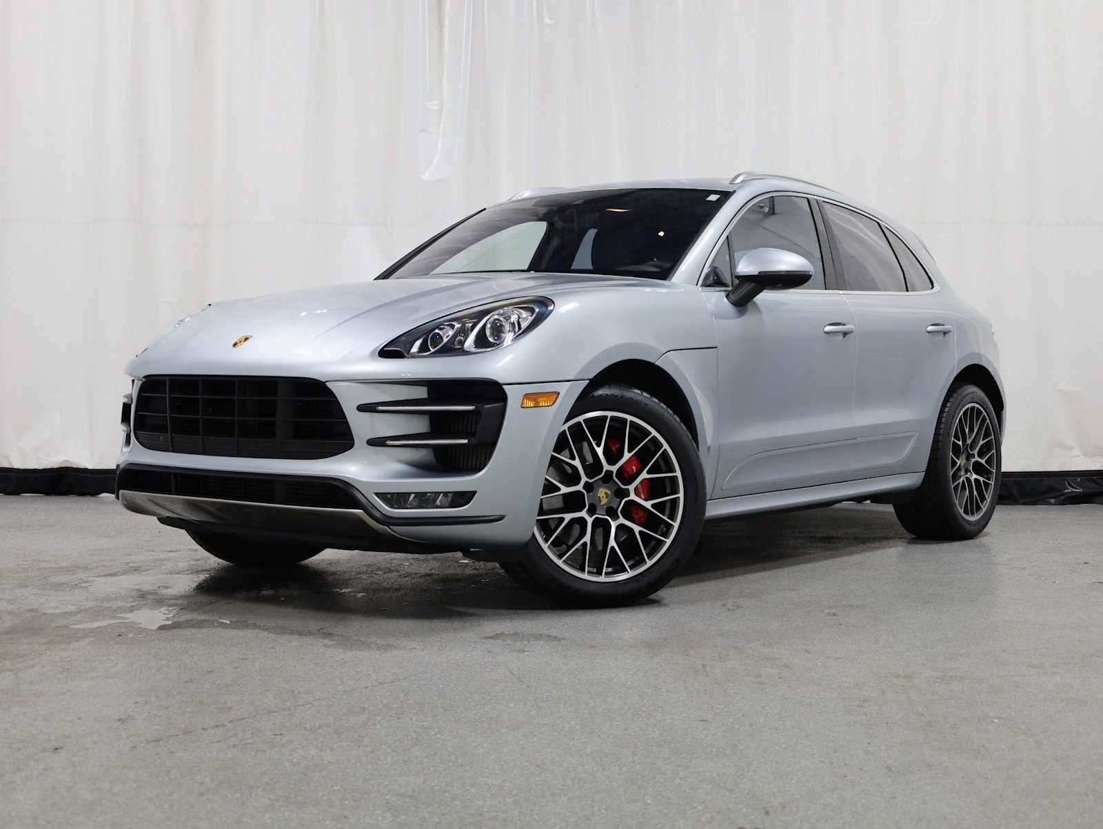Used 2015 Porsche Macan Turbo AWD/4WD image 1