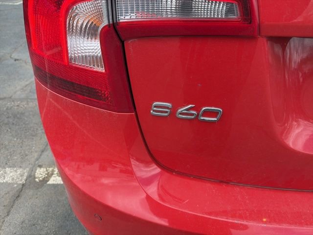 Used 2017 Volvo S60 T5 Dynamic AWD/4WD image 7
