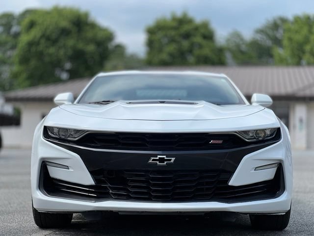 Used 2019 Chevrolet Camaro SS RWD image 2