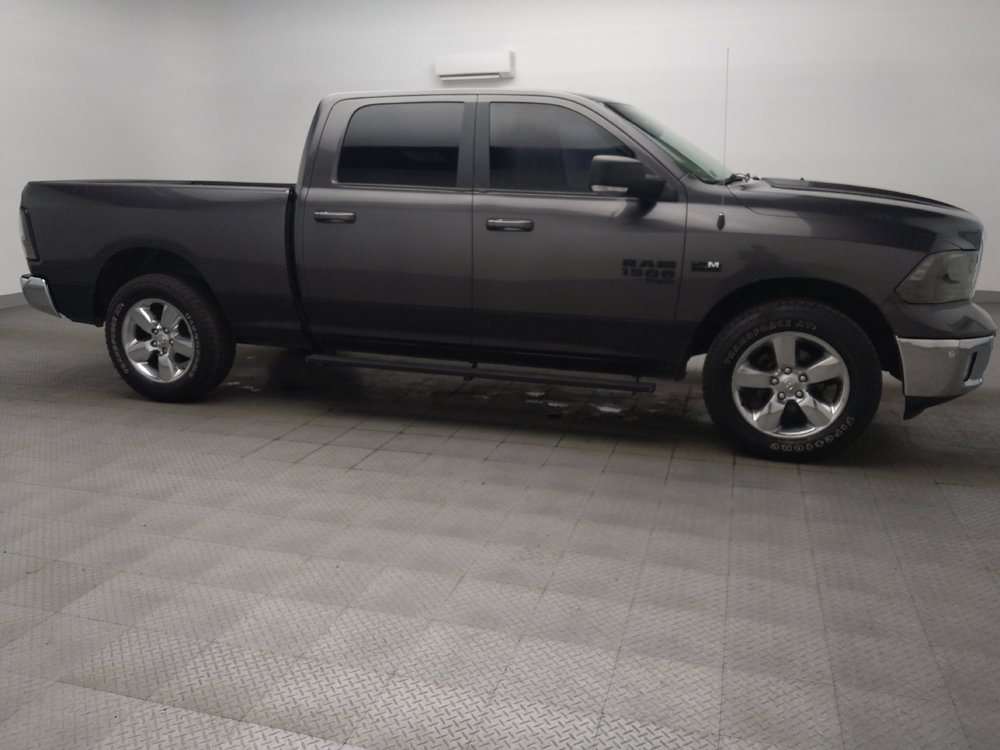 Used 2019 RAM 1500 Big Horn RWD image 11