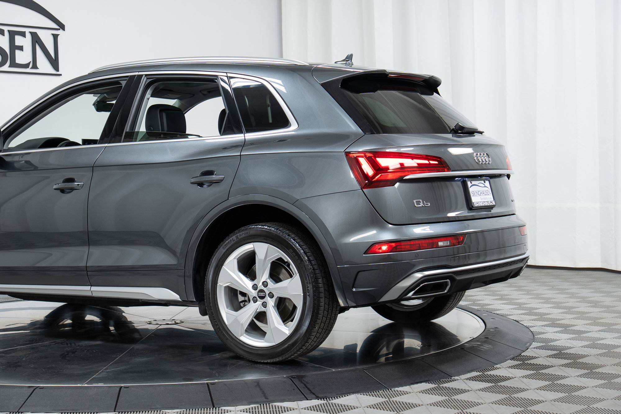 Used 2022 Audi Q5 2.0T Premium Plus image 30