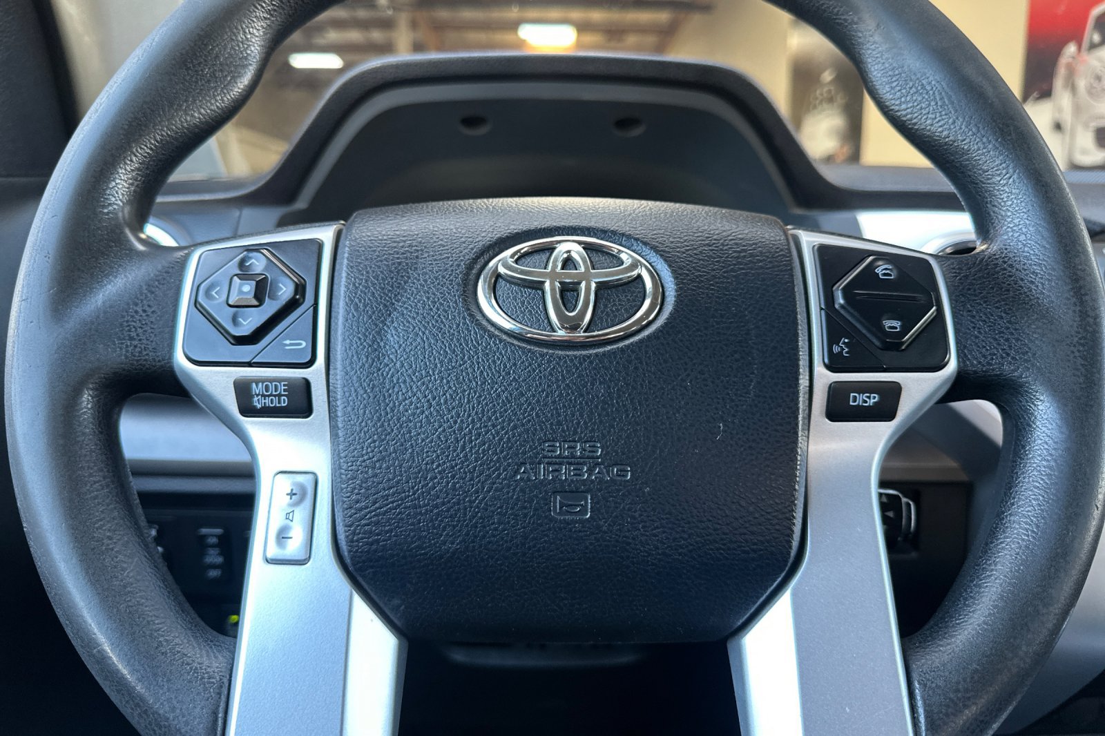 Used 2016 Toyota Tundra SR5 w/ SR5 Upgrade Package RWD image 33