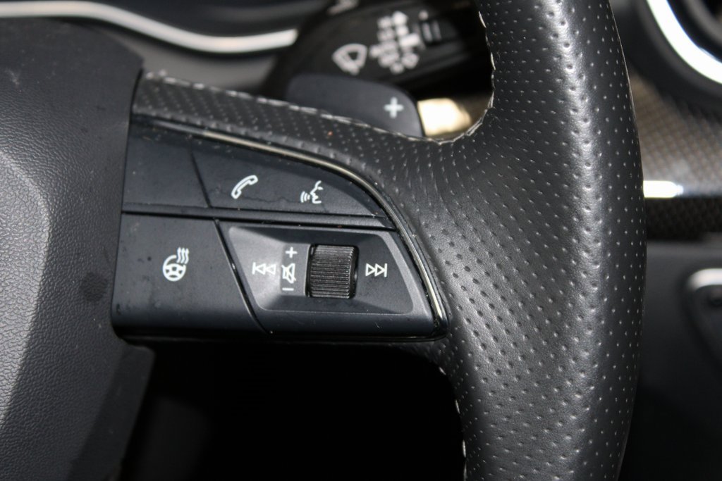 Used 2024 Audi SQ5 Prestige image 21