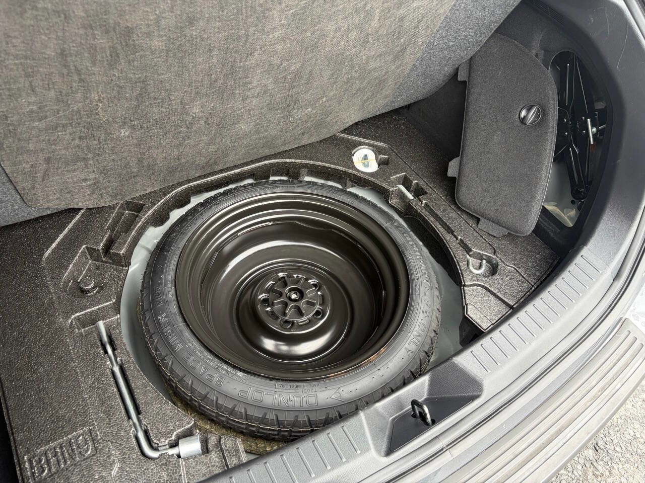 Used 2015 MAZDA MAZDA3 i Sport image 27