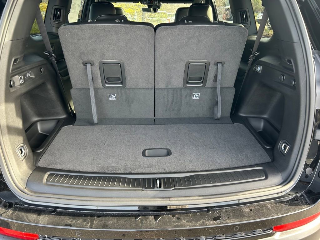 New 2025 Jeep Grand Cherokee L Altitude image 28