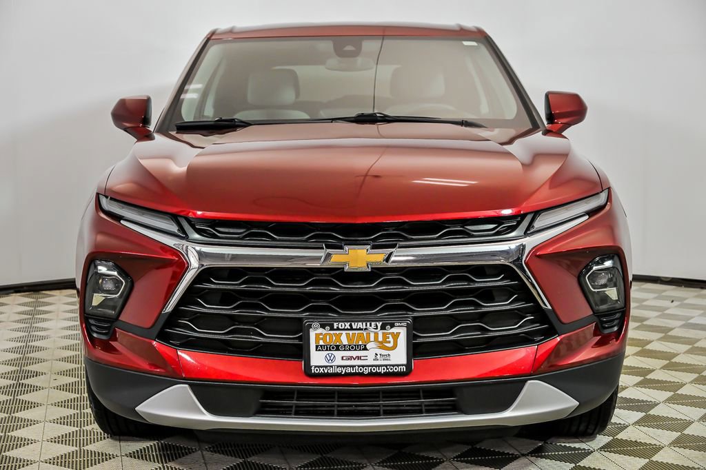 Used 2023 Chevrolet Blazer LT w/ Driver Confidence Package AWD/4WD image 4