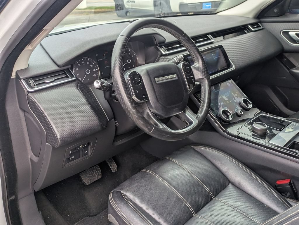 Used 2018 Land Rover Range Rover Velar S AWD/4WD image 26