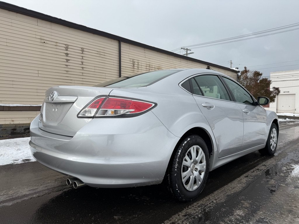 Used 2011 MAZDA MAZDA6 i Sport FWD image 3
