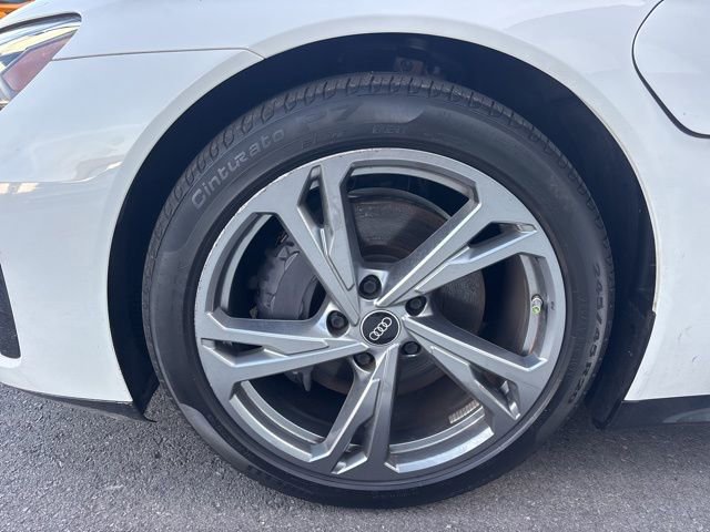 Used 2022 Audi e-tron GT Premium Plus image 4