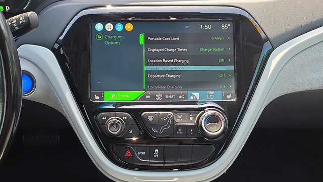Used 2020 Chevrolet Bolt Premier w/ Infotainment Package FWD image 22