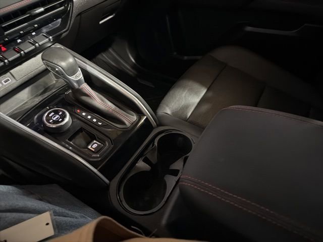 Used 2023 Chevrolet Colorado Z71 w/ Z71 Convenience Package 2 image 30