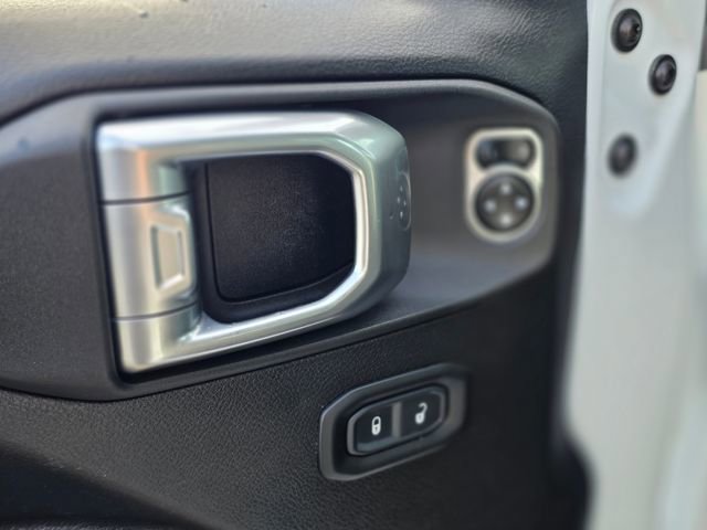 Used 2024 Jeep Wrangler Sport S image 22