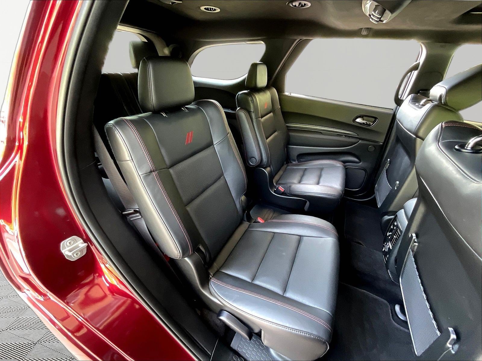 Used 2022 Dodge Durango R/T w/ Tow 'N Go Package AWD/4WD image 24