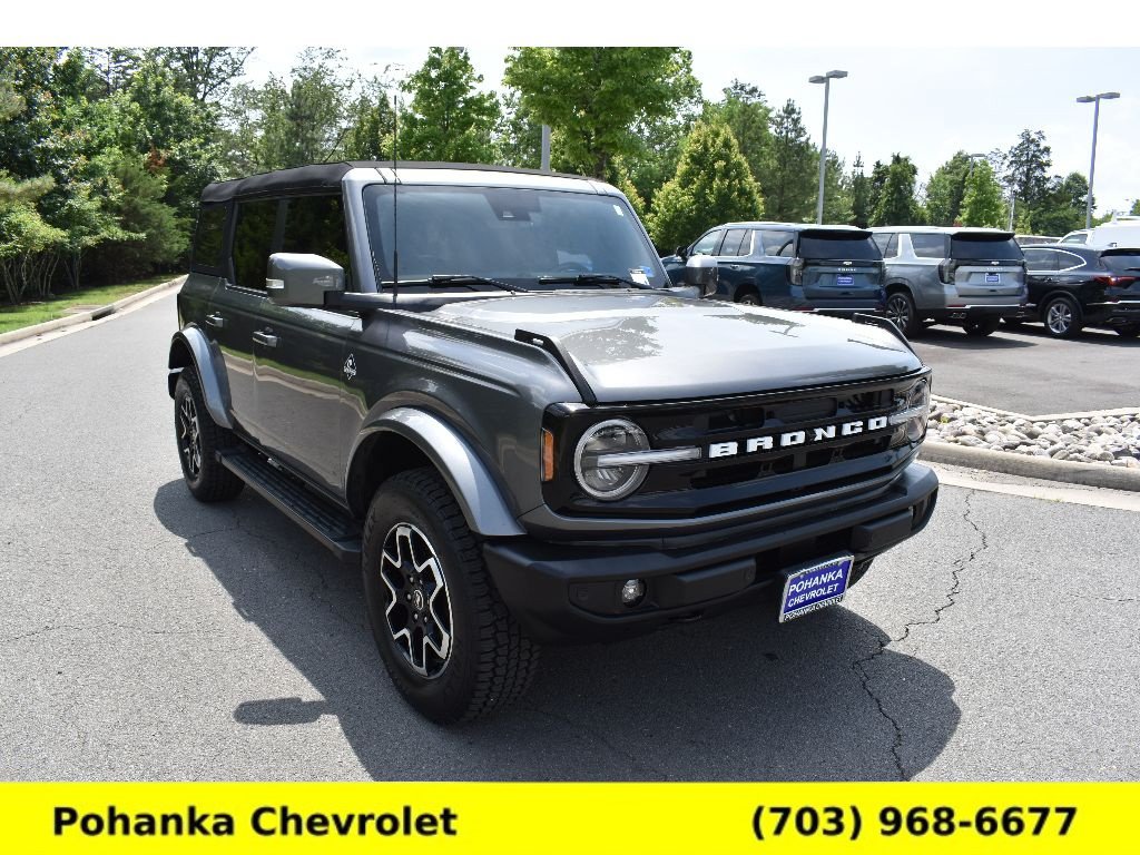 Used 2024 Ford Bronco Outer Banks AWD/4WD image 1