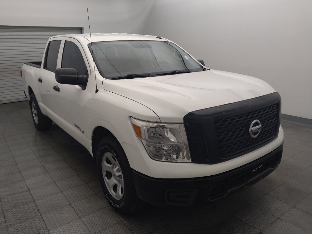 Used 2019 Nissan Titan S AWD/4WD image 13