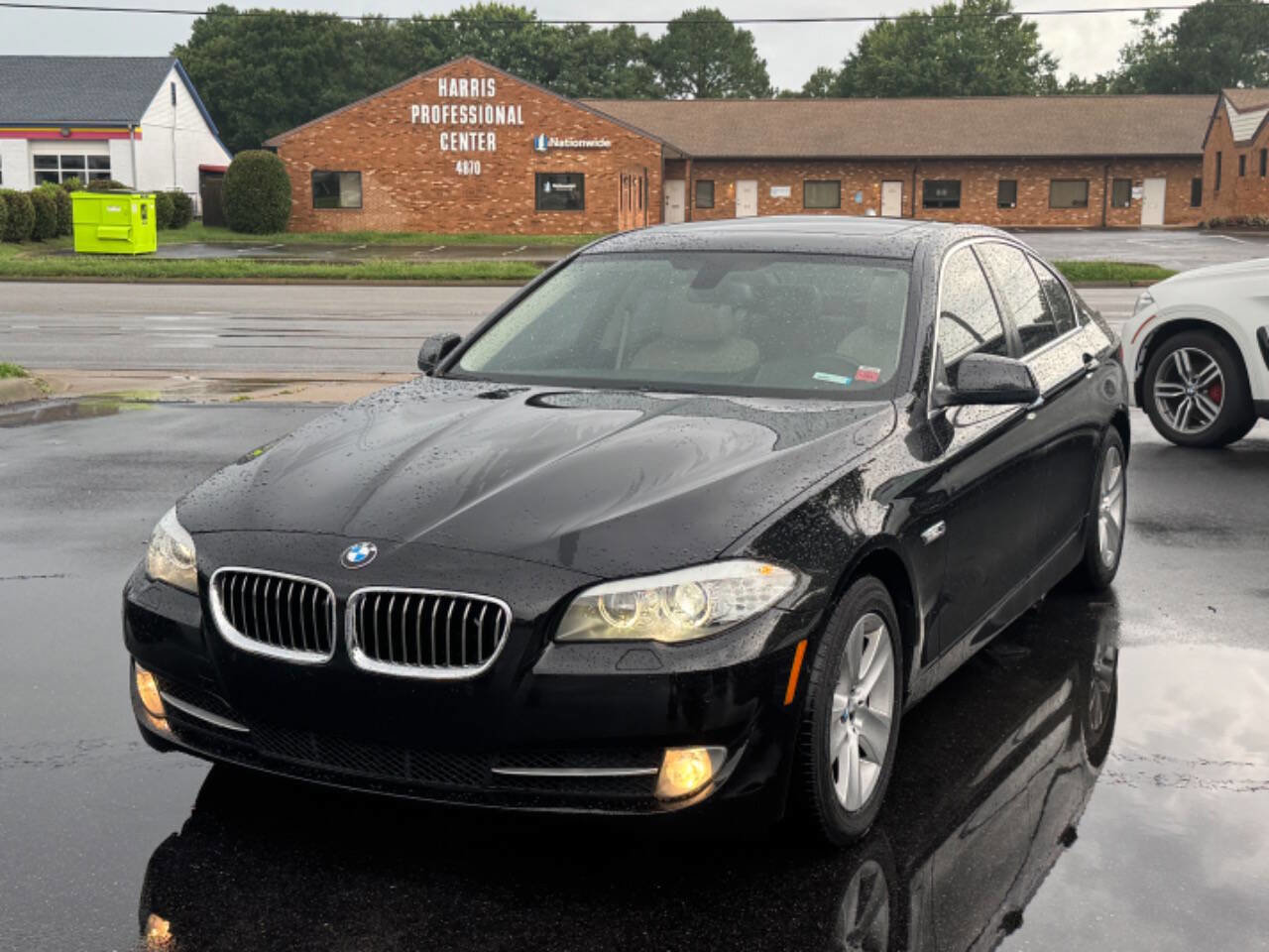 Used 2013 BMW 528i xDrive Sedan image 1