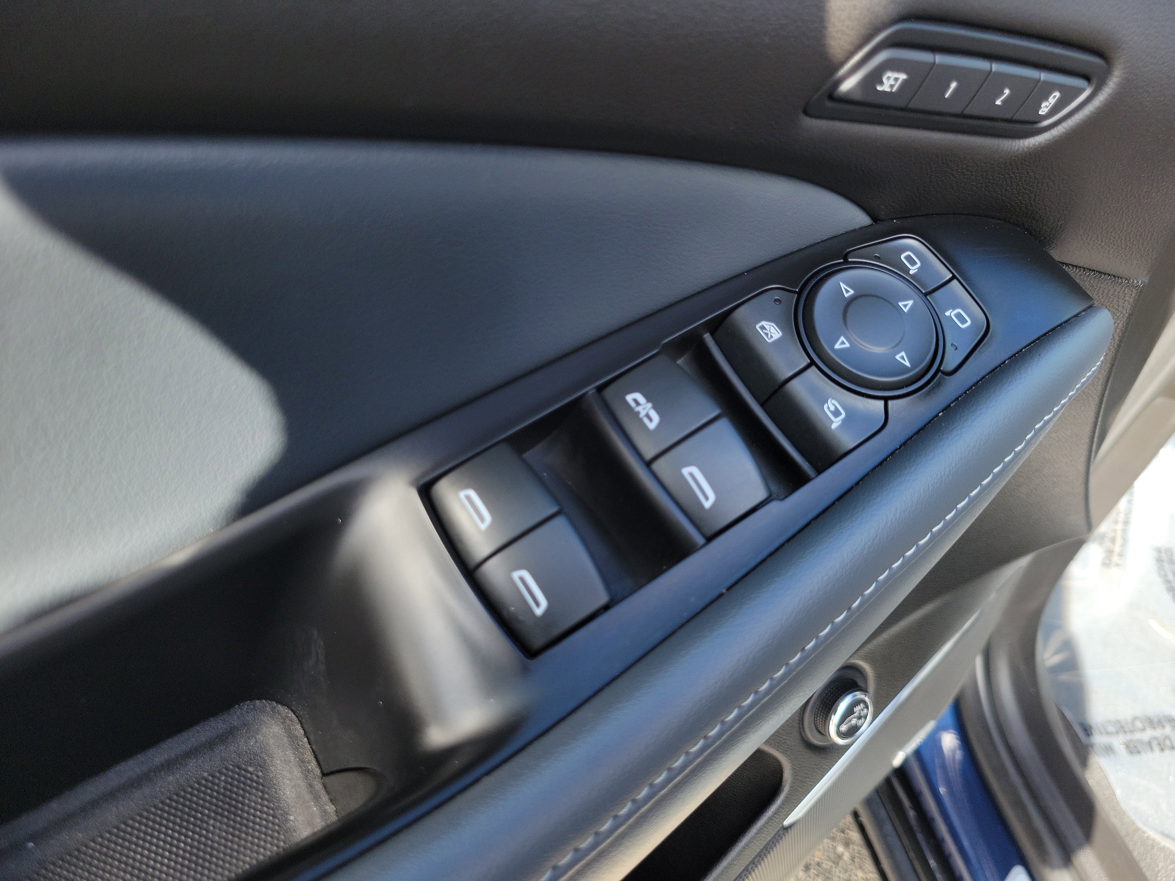 Used 2023 Buick Enclave Premium w/ Experience Buick Package image 24