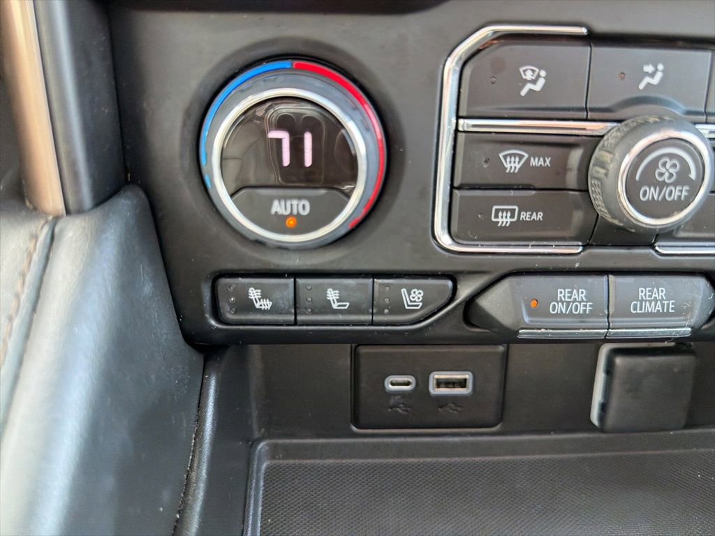 Used 2023 Chevrolet Tahoe High Country w/ Premium Package 2 AWD/4WD image 36