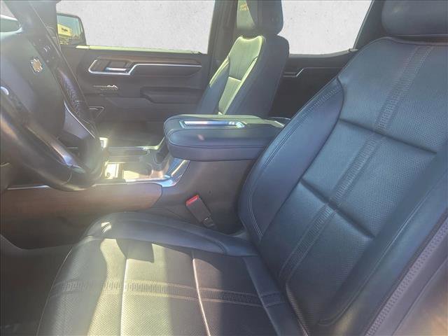 Used 2022 Chevrolet Silverado 1500 High Country w/ High Country Premium Package image 17