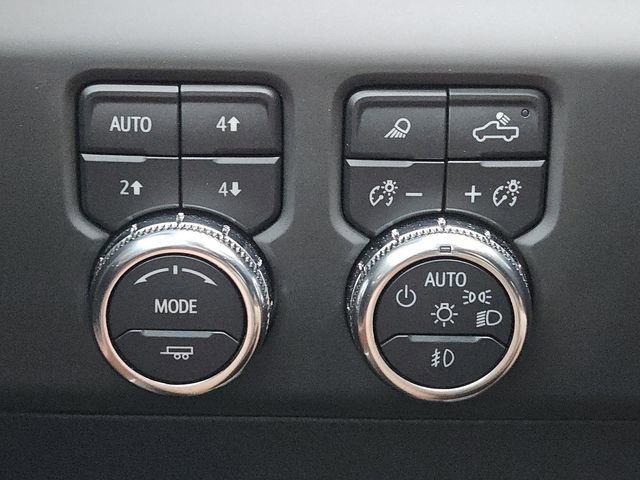 Used 2025 GMC Sierra 3500 Denali Ultimate image 18