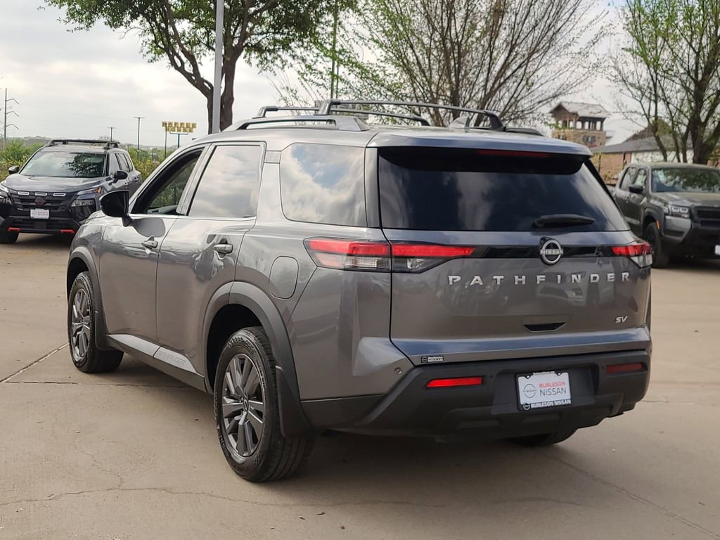Certified 2024 Nissan Pathfinder SV image 2