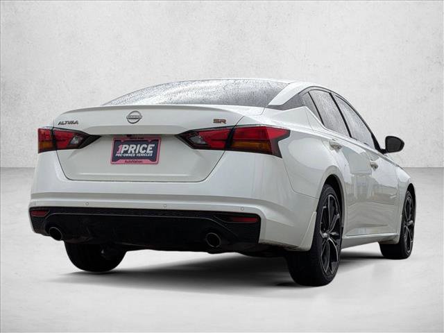 Used 2024 Nissan Altima 2.5 SR w/ SR Premium Package image 5